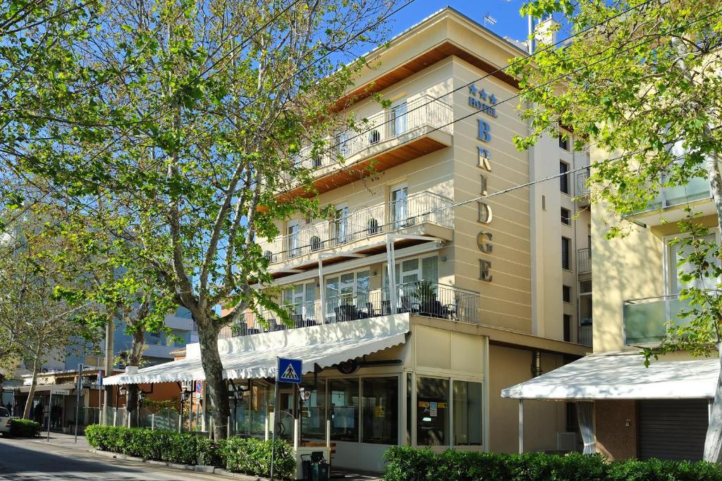 Hotel Bridge Rimini Exteriör bild